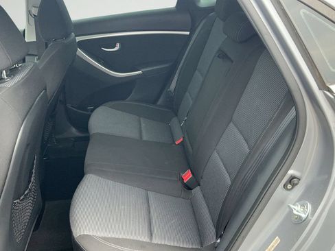 Used 2015 Hyundai Elantra GT FWD image 37