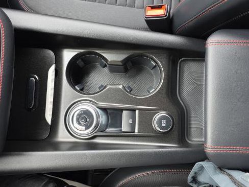 Certified 2025 Ford Explorer ST-Line w/ ST-Line Street Pack image 26