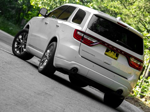 Used 2019 Dodge Durango R/T image 23