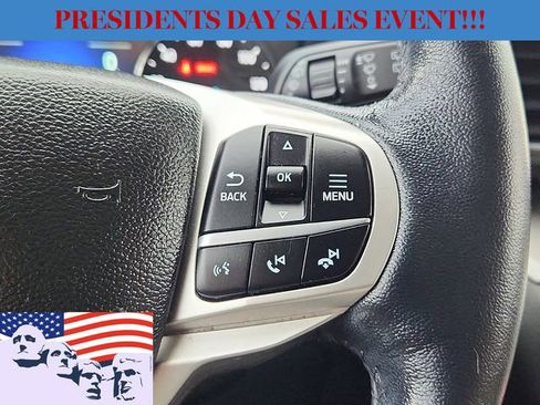 Used 2022 Ford Explorer XLT w/ Equipment Group 202A image 23