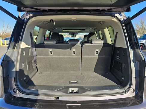 New 2025 INFINITI QX80 Luxe image 19