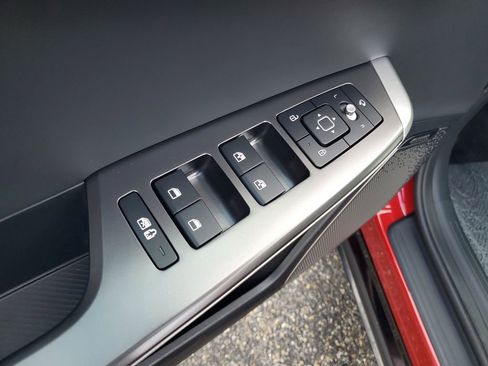 Used 2022 Kia EV6 Wind image 9