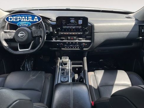 Used 2022 Nissan Pathfinder SL AWD/4WD image 13