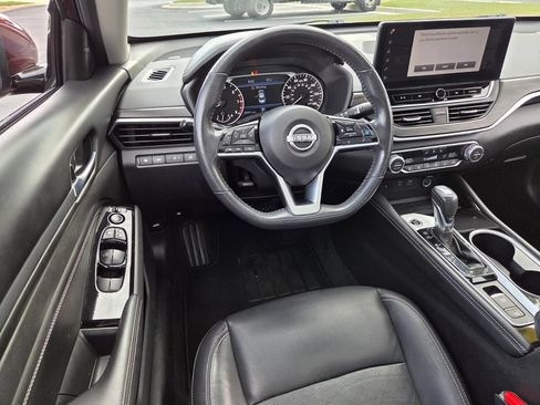 Used 2023 Nissan Altima 2.5 SL AWD/4WD image 5