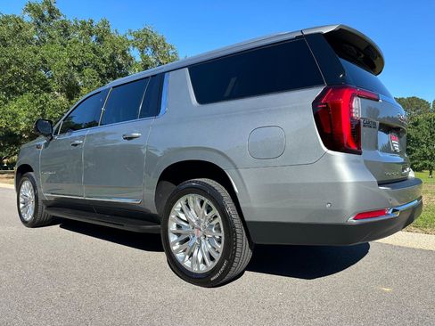 Used 2025 GMC Yukon XL Elevation RWD image 7