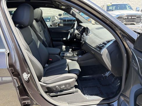 Used 2024 BMW X3 sDrive30i w/ Convenience Package RWD image 28