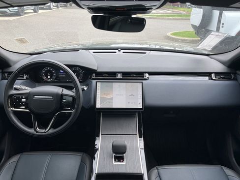 New 2026 Land Rover Range Rover Velar S AWD/4WD image 22