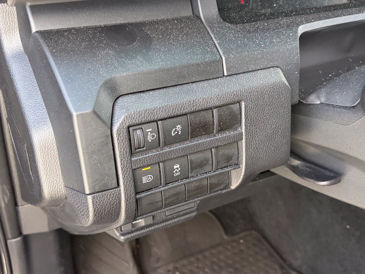 Used 2025 Toyota Tacoma SR RWD image 7