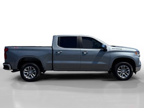 Used 2024 Chevrolet Silverado 1500 LT AWD/4WD image 6