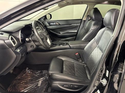 Used 2020 Nissan Maxima Platinum w/ Sport Mat Group FWD image 21