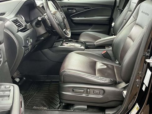Used 2023 Honda Ridgeline Black Edition image 15