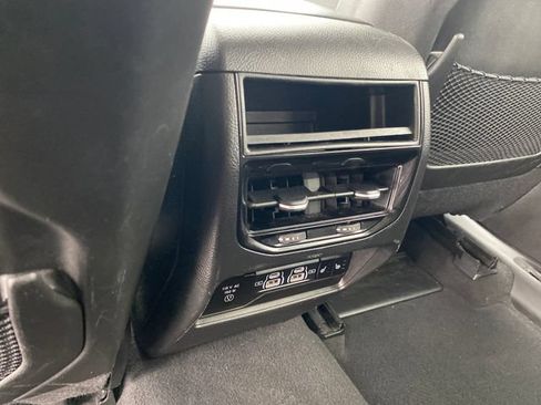 Used 2023 Jeep Grand Cherokee Limited AWD/4WD image 20