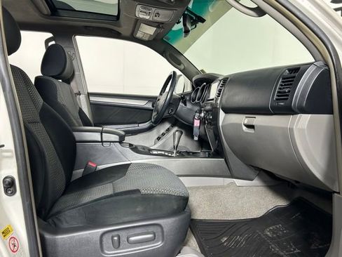 Used 2008 Toyota 4Runner Sport image 21