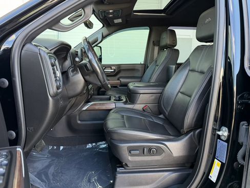 Used 2022 Chevrolet Silverado 3500 High Country AWD/4WD image 9