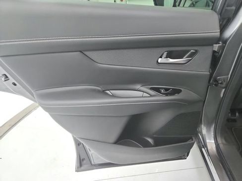Used 2025 Nissan Murano SL w/ Cargo Package AWD/4WD image 36