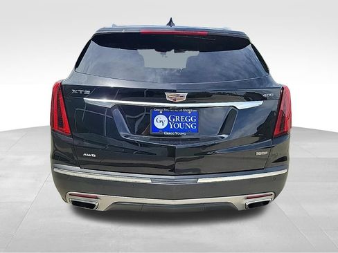 Used 2022 Cadillac XT5 Premium Luxury w/ Technology Package AWD/4WD image 5
