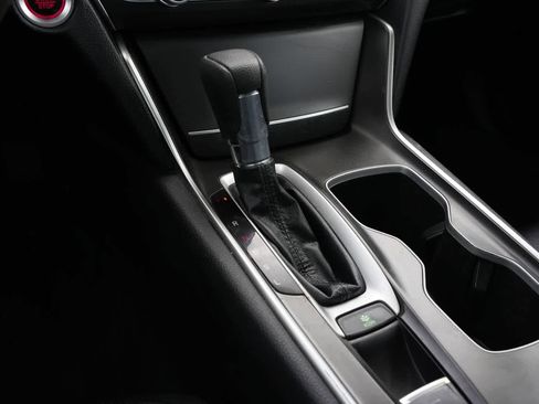 Used 2018 Honda Accord LX image 13