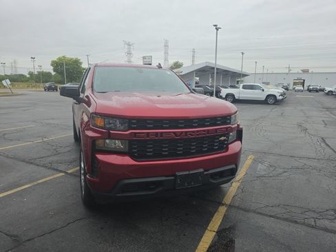 Used 2021 Chevrolet Silverado 1500 Custom AWD/4WD image 10