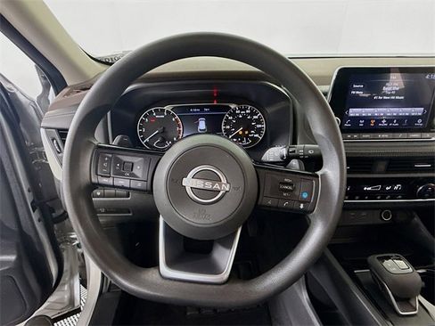Certified 2023 Nissan Rogue SV image 11