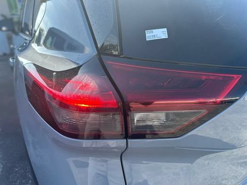 Used 2023 Nissan Rogue SL w/ SL Premium Package FWD image 27