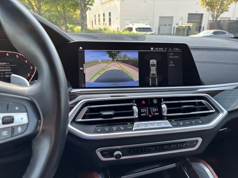 Used 2023 BMW X6 xDrive40i w/ Premium Package image 30