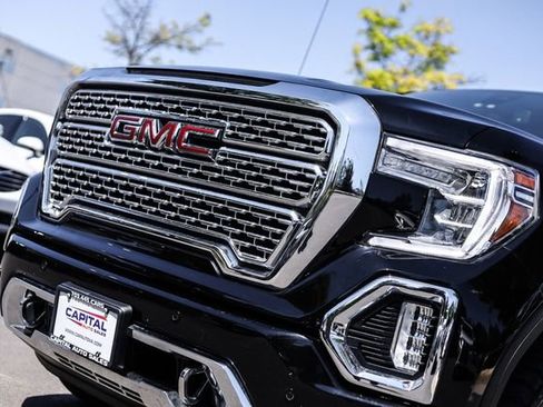 Used 2021 GMC Sierra 1500 Denali w/ Driver Alert Package II AWD/4WD image 15