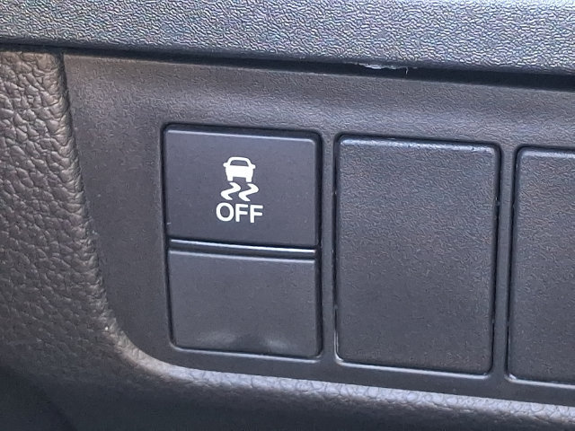 Used 2025 Honda CR-V LX image 23