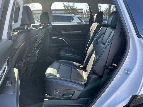 Used 2023 Kia Telluride S w/ S Sunroof Package image 23