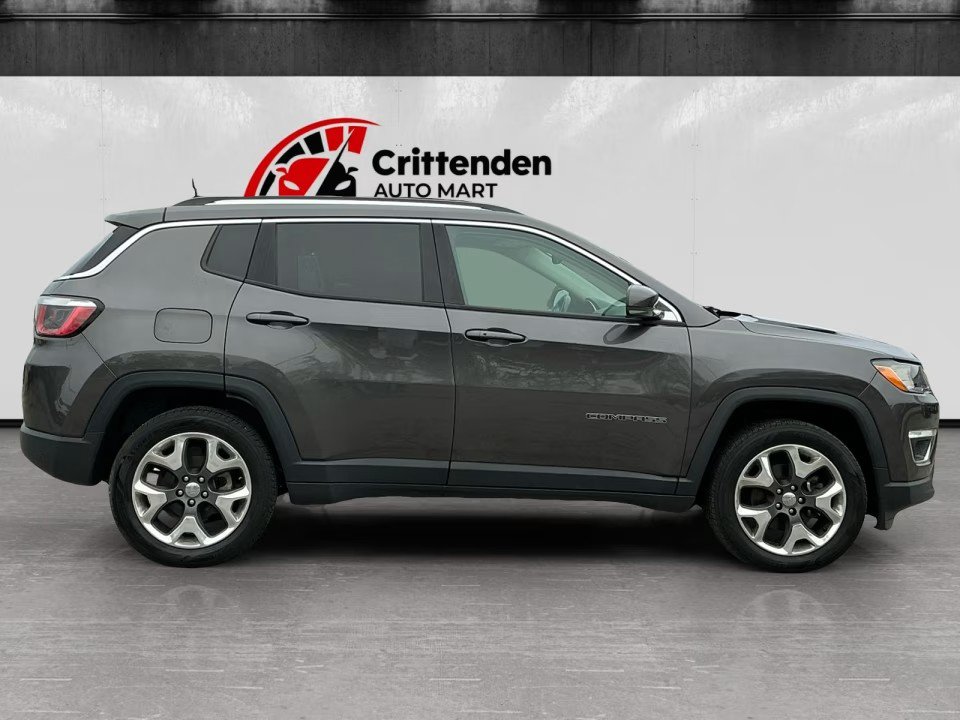 Used 2017 Jeep Compass Limited AWD/4WD image 4