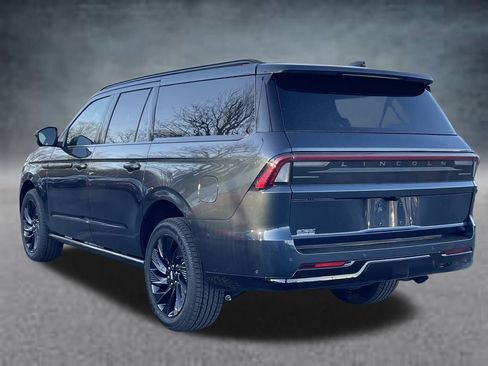 New 2025 Lincoln Navigator L Reserve w/ Jet Appearance Package image 21