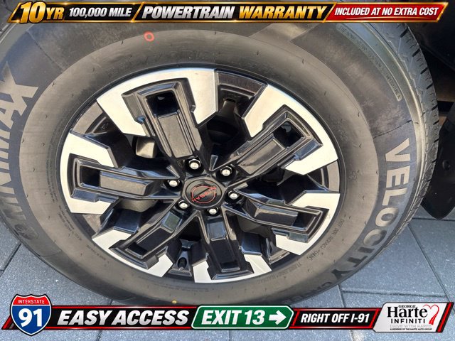 Used 2023 Nissan Frontier PRO-4X w/ Pro Convenience Package AWD/4WD image 10