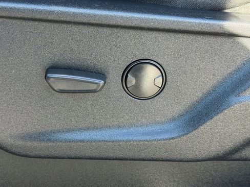 Used 2024 Ford F250 XLT image 14