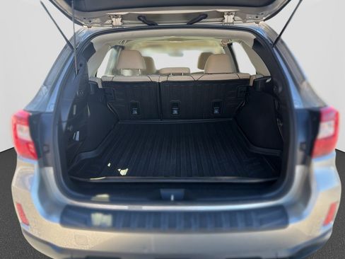 Used 2017 Subaru Outback 2.5i Premium image 36