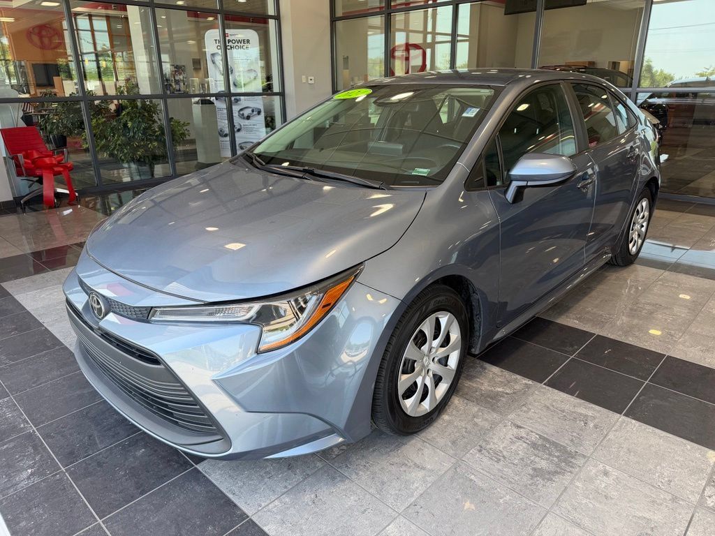 Certified 2024 Toyota Corolla LE FWD image 2