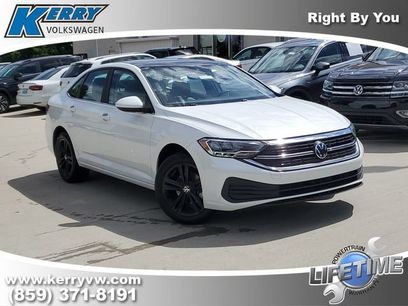 Certified 2024 Volkswagen Jetta SE w/ Panoramic Sunroof Package