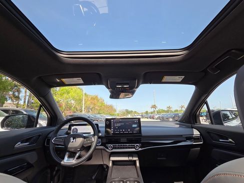 Used 2025 Honda Prologue Touring image 20
