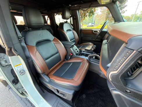 Used 2024 Ford Bronco Outer Banks AWD/4WD image 25