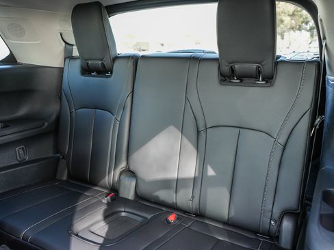 Used 2026 INFINITI QX60 Luxe w/ Cargo Package image 28