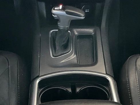 Used 2017 Dodge Charger SXT w/ Plus Group RWD image 14