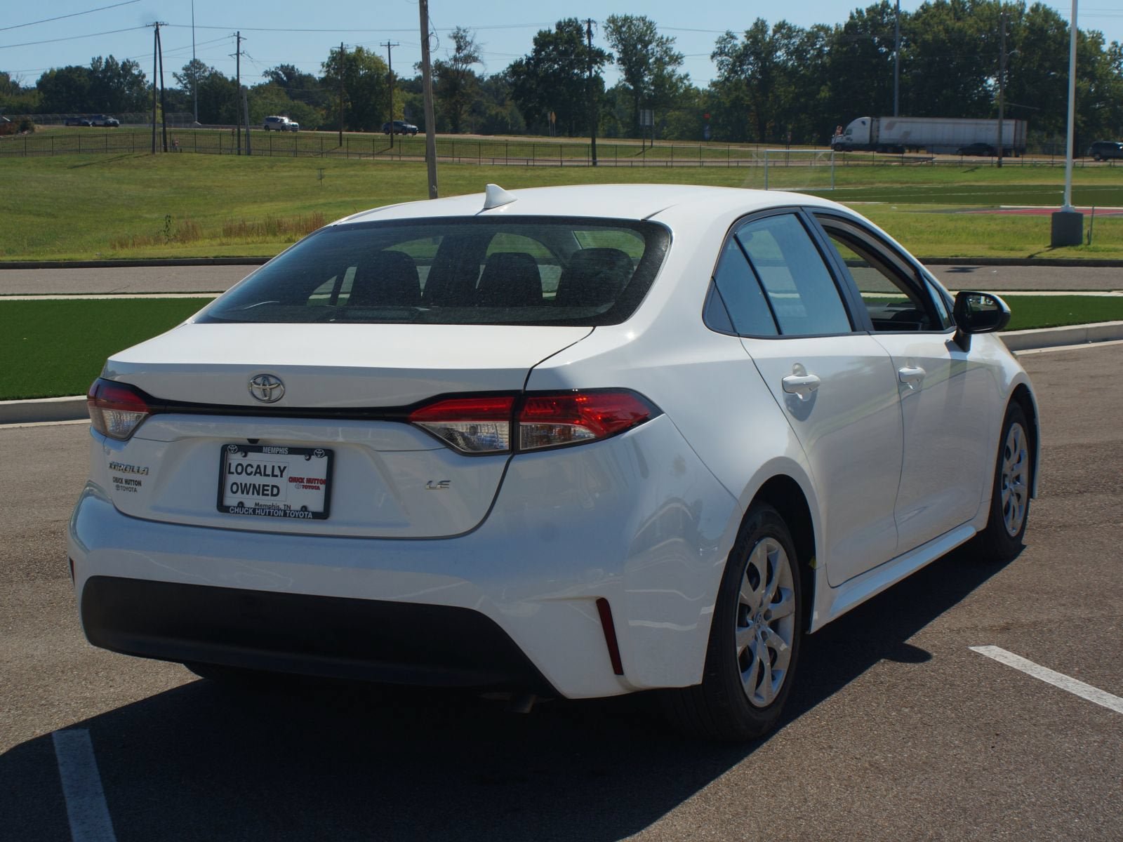 Used 2024 Toyota Corolla LE FWD image 18