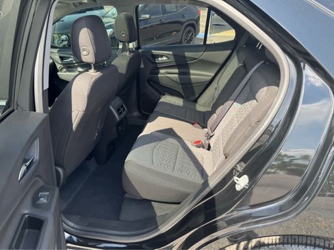 Used 2022 Chevrolet Equinox LT image 16