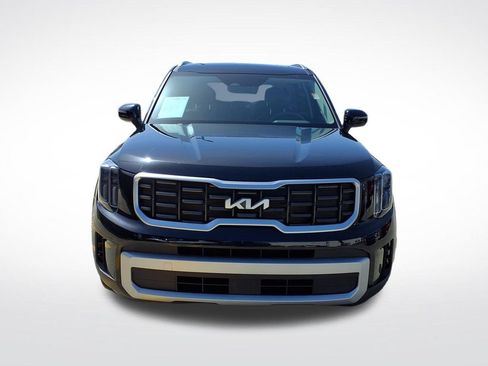 Used 2025 Kia Telluride S FWD image 2