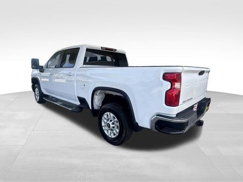 Used 2024 Chevrolet Silverado 2500 LT image 6