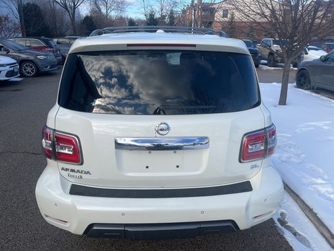 Used 2020 Nissan Armada SL w/ Premium Package image 12