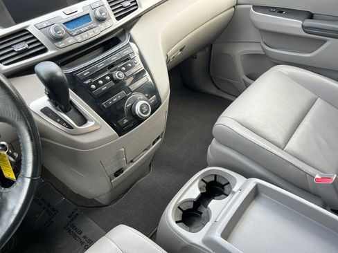 Used 2013 Honda Odyssey EX-L image 27