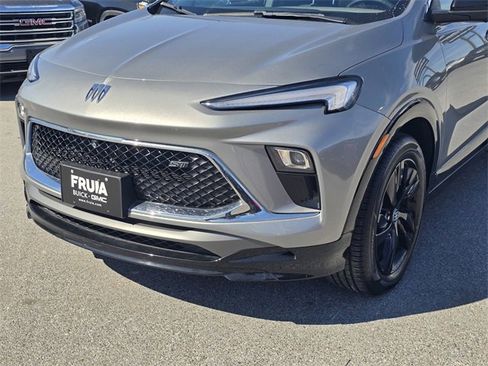 Used 2024 Buick Encore GX Sport Touring w/ Advanced Technology Package image 9