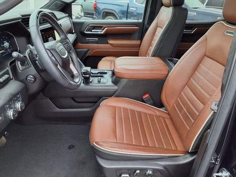 Used 2024 GMC Sierra 1500 Denali Ultimate image 6