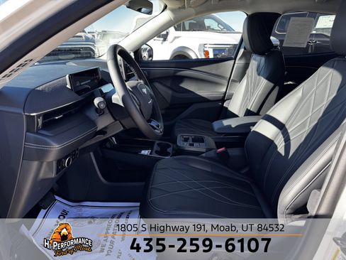 New 2025 Ford Mustang Mach-E Select w/ Interior Protection Package image 17
