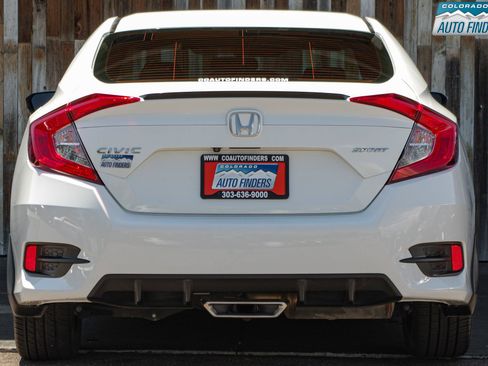 Used 2021 Honda Civic Sport image 5
