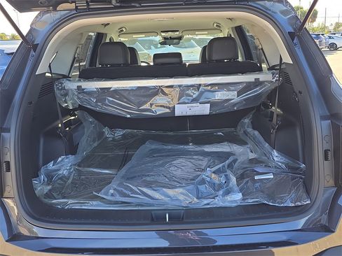 New 2026 Kia Sorento S image 12